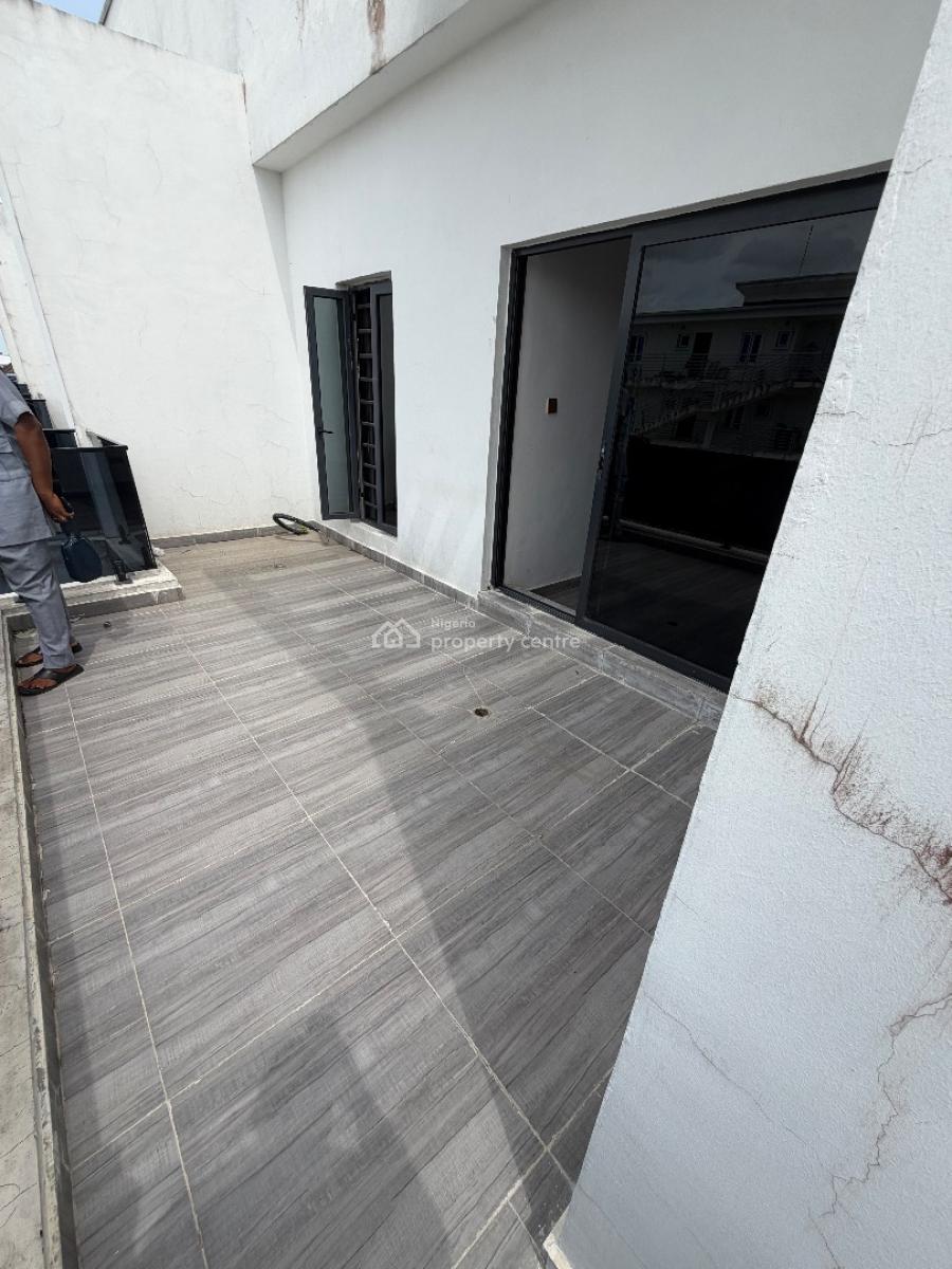 3 Bedroom Duplex with Bq, Ologolo, Lekki, Lagos, Terraced Duplex for Rent