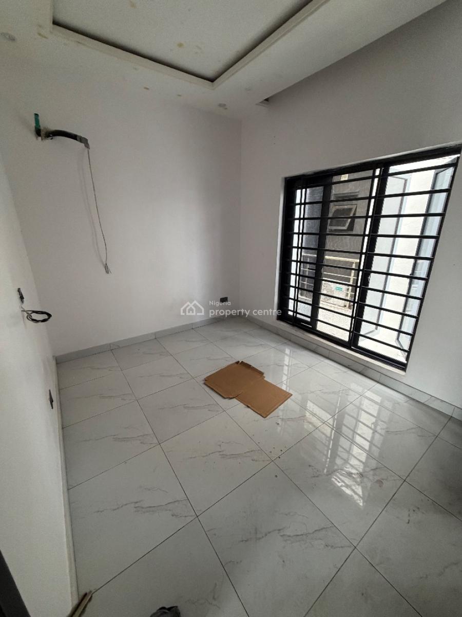3 Bedroom Duplex with Bq, Ologolo, Lekki, Lagos, Terraced Duplex for Rent