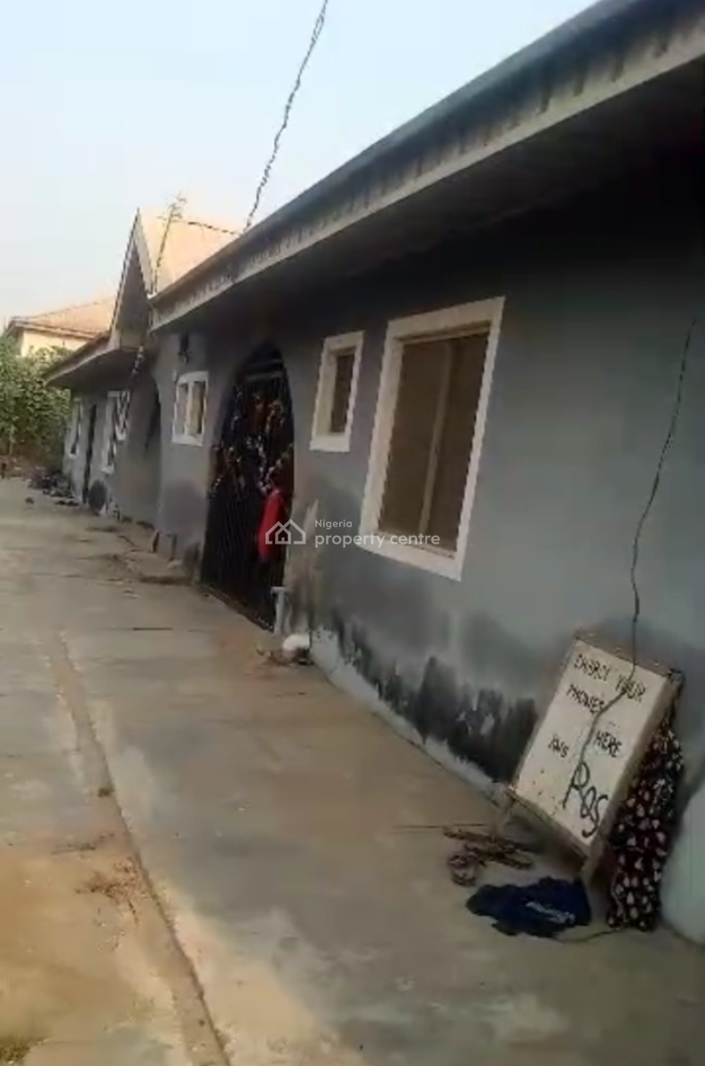 Block of Flats, Mowe Town, Ogun, Commercial Property for Sale