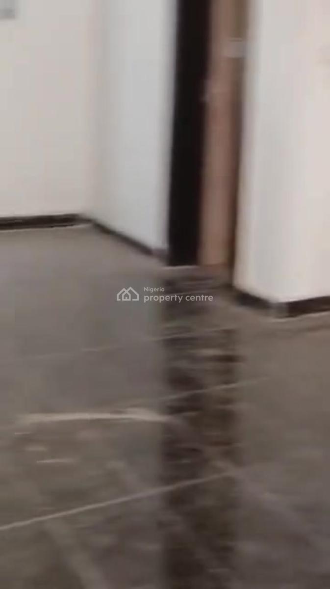 Tastefully Finished 2-bedroom Apartment with Bq in Highbrow Jahi,, Along Gilmor Tarred Road, Fct Abuja., Jahi, Abuja, Flat / Apartment for Rent