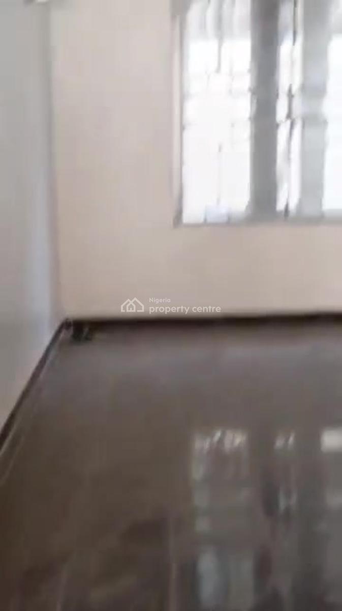 Tastefully Finished 2-bedroom Apartment with Bq in Highbrow Jahi,, Along Gilmor Tarred Road, Fct Abuja., Jahi, Abuja, Flat / Apartment for Rent