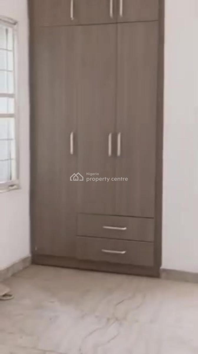 Tastefully Finished 2-bedroom Apartment with Bq in Highbrow Jahi,, Along Gilmor Tarred Road, Fct Abuja., Jahi, Abuja, Flat / Apartment for Rent