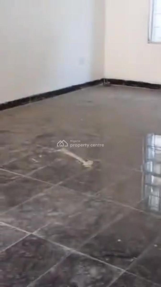 Tastefully Finished 2-bedroom Apartment with Bq in Highbrow Jahi,, Along Gilmor Tarred Road, Fct Abuja., Jahi, Abuja, Flat / Apartment for Rent