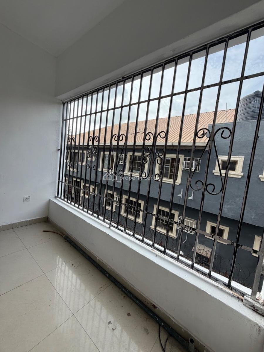 Clean and Spacious 1 Bedroom Apartment in an Estate, Osapa London, Osapa, Lekki, Lagos, Mini Flat (room and Parlour) for Rent