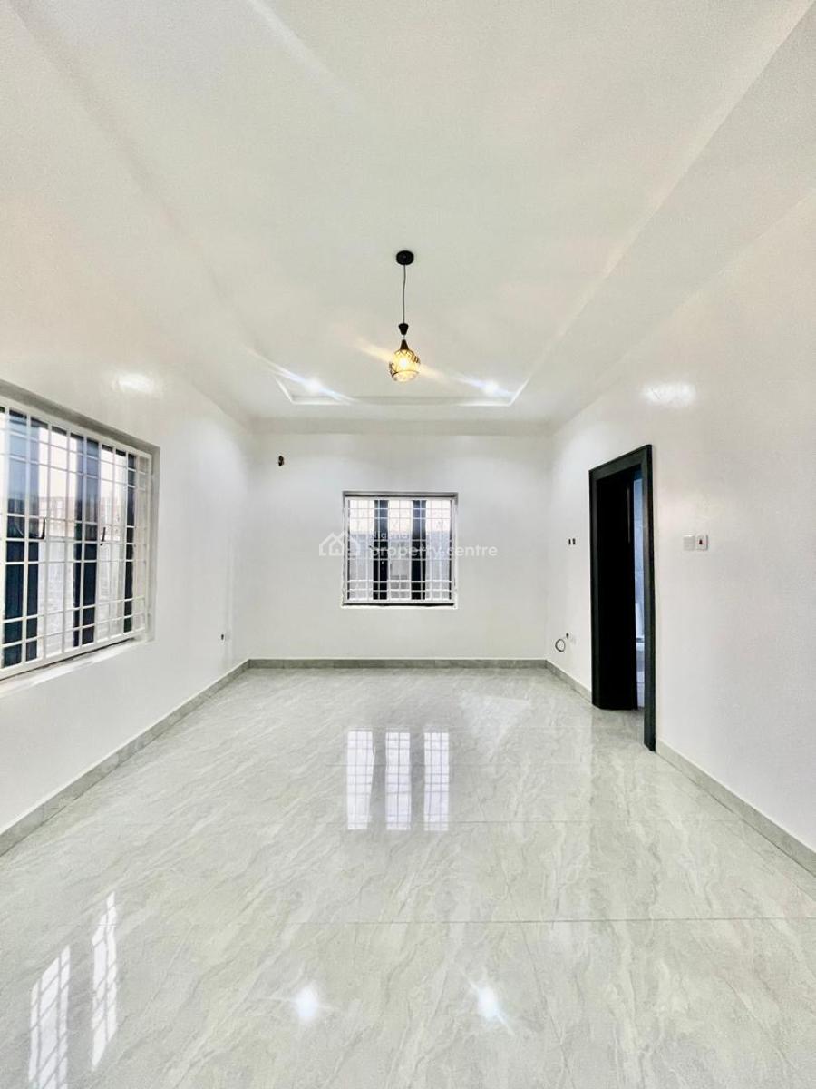 Spacious 3 Bedroom Apartment, Jahi, Abuja, Flat / Apartment for Sale