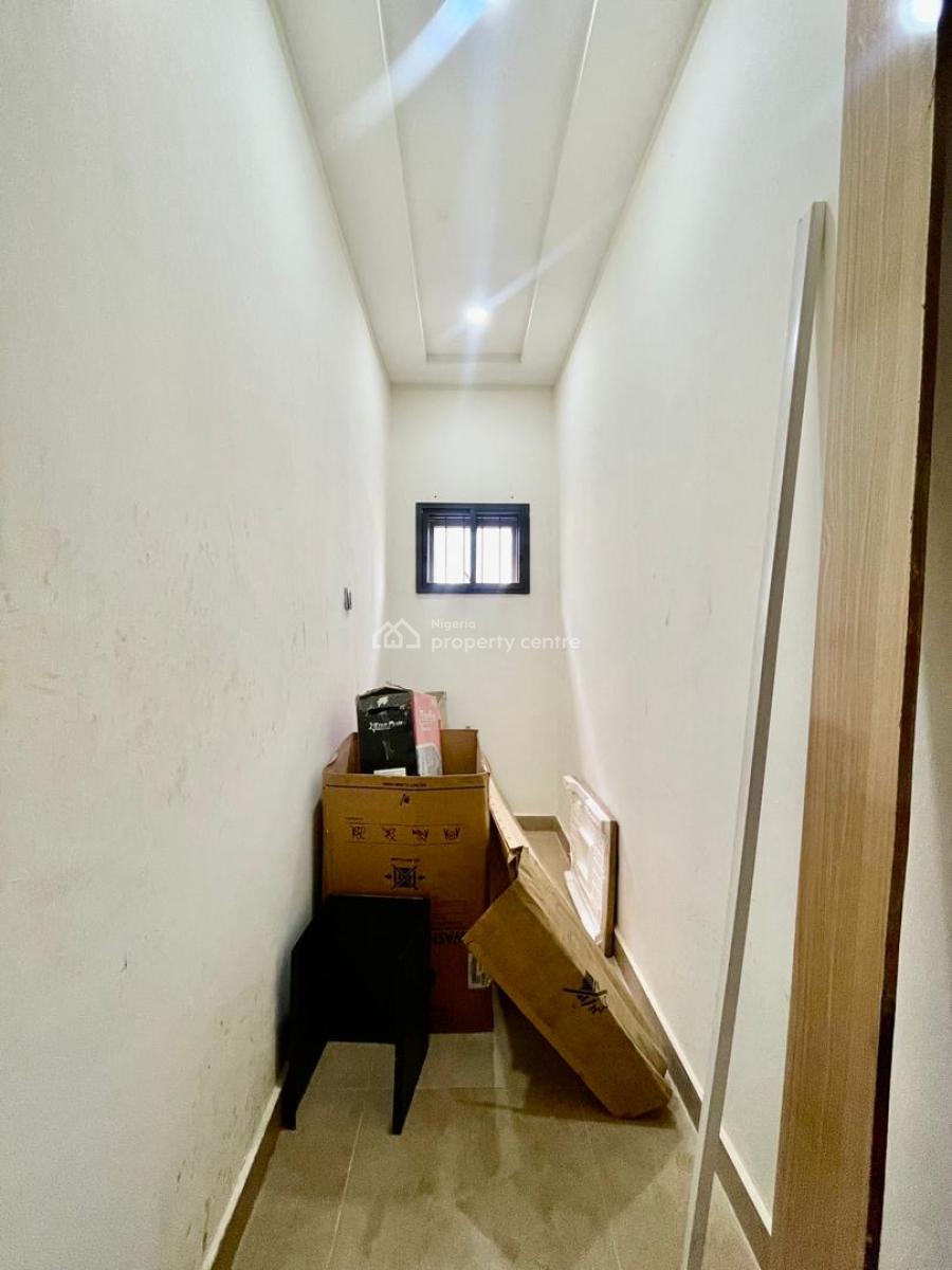 Three (3) Bedroom Apartment, Jahi, Abuja, Flat / Apartment for Sale