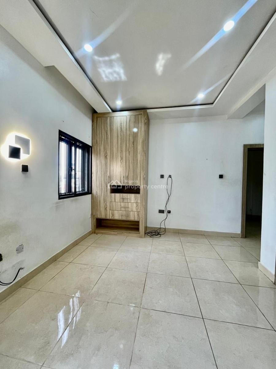 Three (3) Bedroom Apartment, Jahi, Abuja, Flat / Apartment for Sale