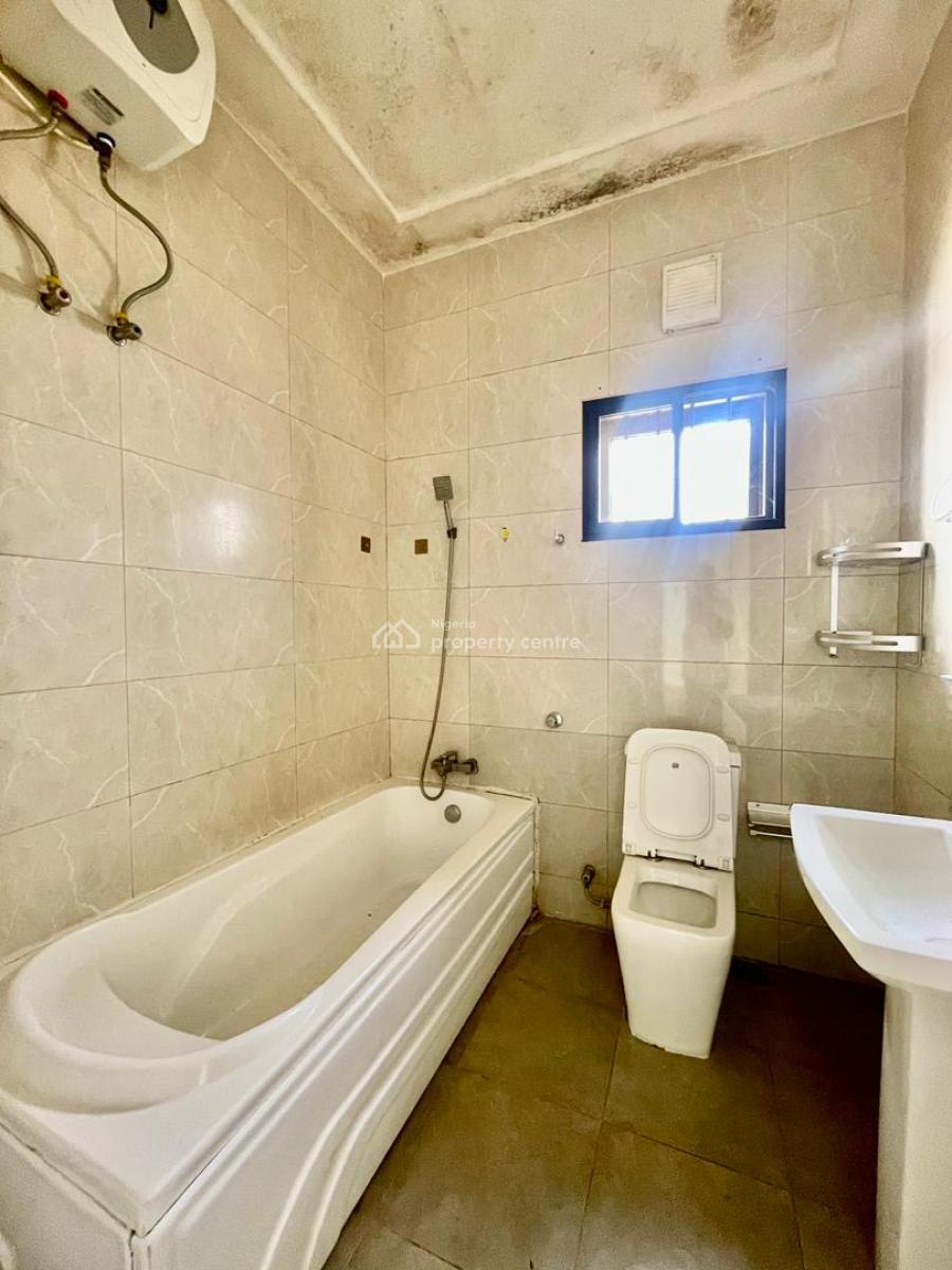 Three (3) Bedroom Apartment, Jahi, Abuja, Flat / Apartment for Sale