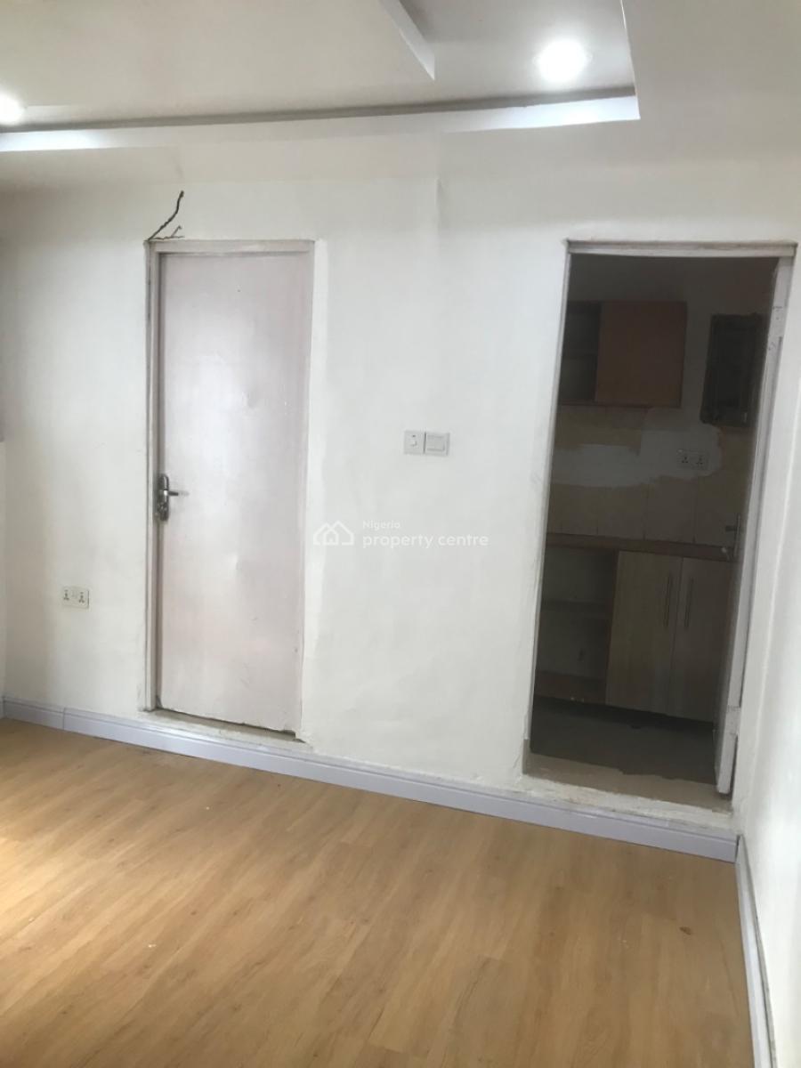 Fully Service Mini Flat, Lekki Phase 1, Lekki, Lagos, Mini Flat (room and Parlour) for Rent