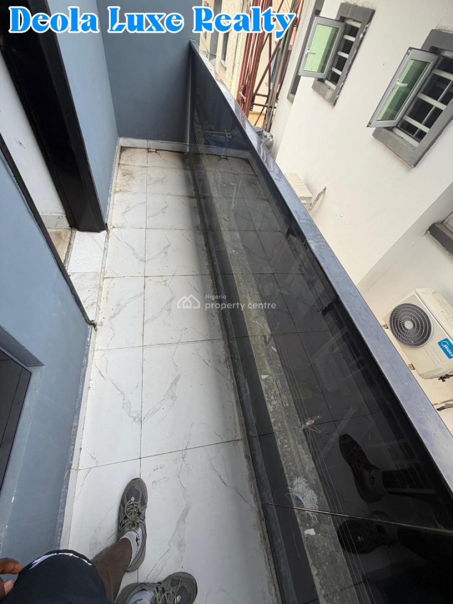 Osapa (pinnock) Deal. 4 Bedroom Terrace Mreif Ready, Pinnock Road, Osapa, Lekki, Lagos, Terraced Duplex for Sale