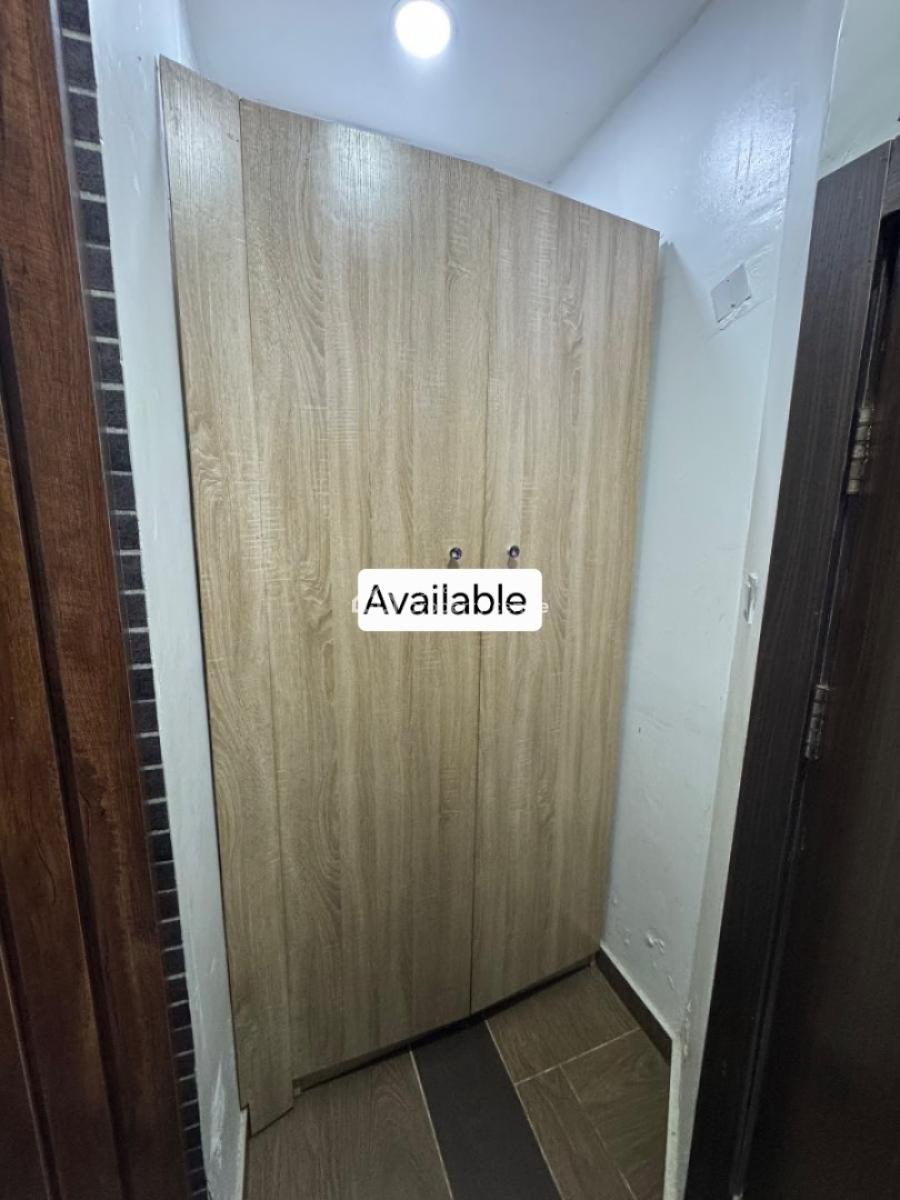 Distress 62 Rooms Hotel with Minimart and Bar Super Market on 1,100sqm, Maruwa, Lekki Phase 1, Lekki, Lagos, Hotel / Guest House for Rent