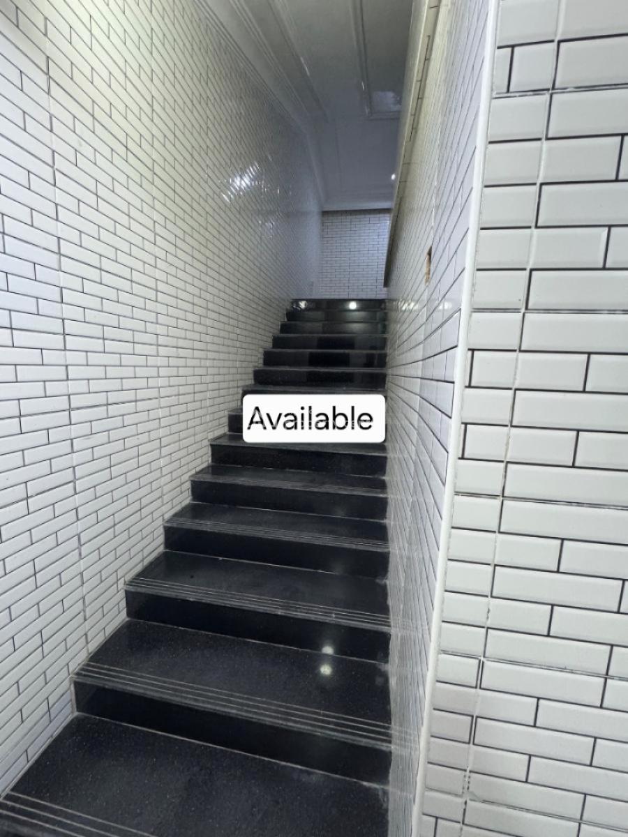 Distress 62 Rooms Hotel with Minimart and Bar Super Market on 1,100sqm, Maruwa, Lekki Phase 1, Lekki, Lagos, Hotel / Guest House for Rent