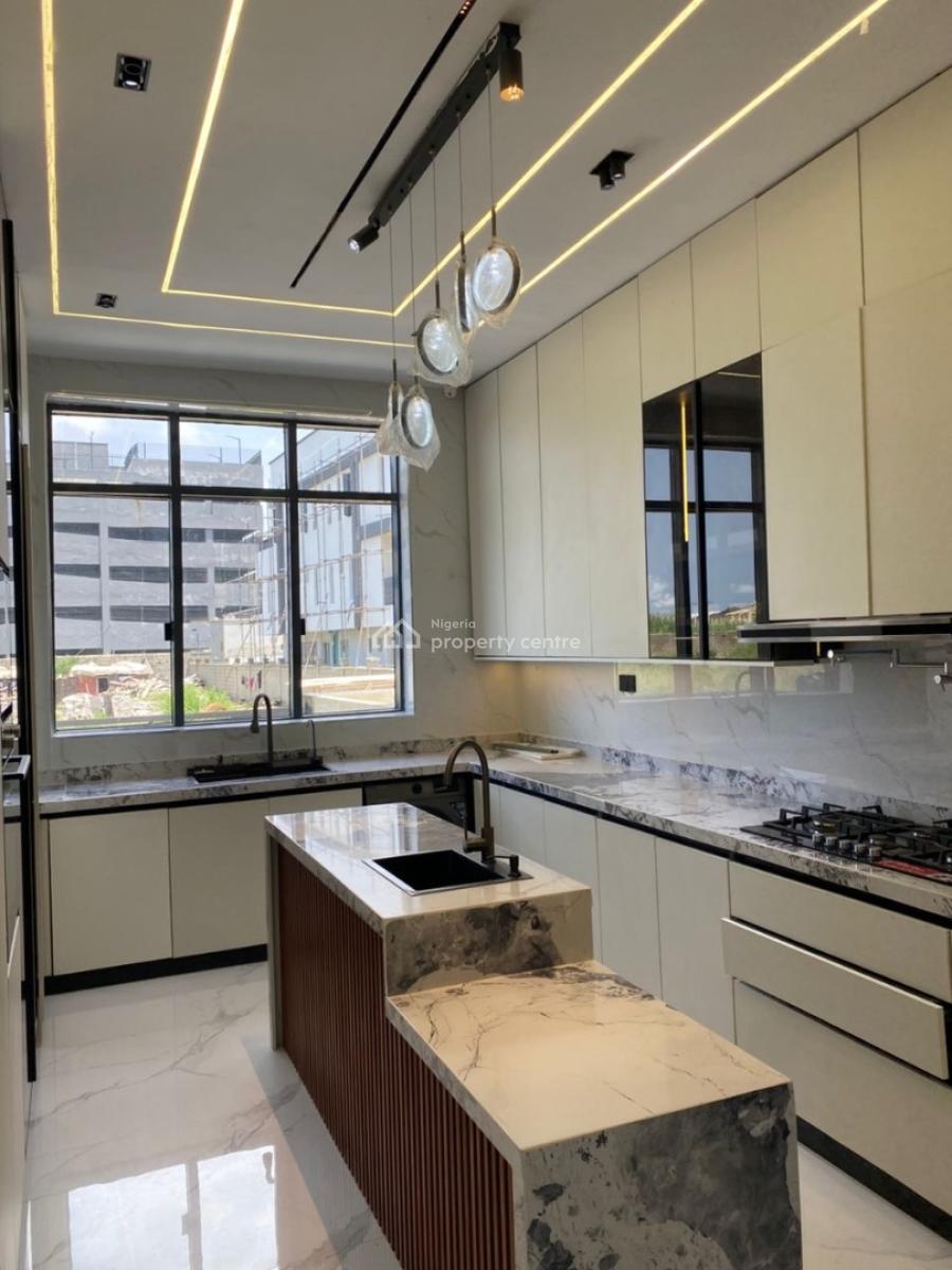 Fancy 5 Bedroom Terrace Duplex with Bq, Lekki Phase 1, Lekki, Lagos, Terraced Duplex for Sale