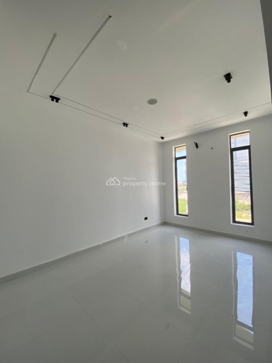 Fancy 5 Bedroom Terrace Duplex with Bq, Lekki Phase 1, Lekki, Lagos, Terraced Duplex for Sale