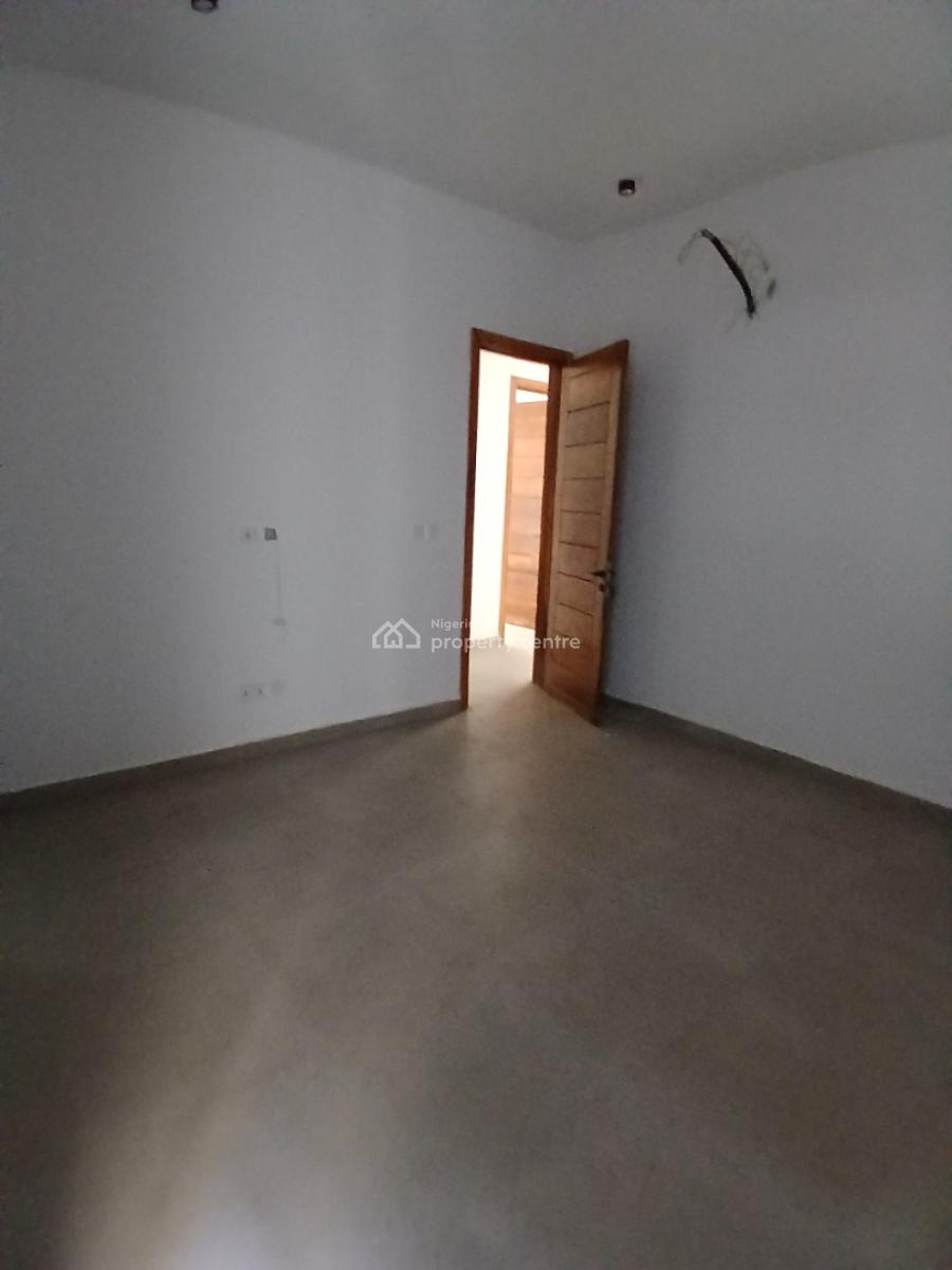 Well-finished and Serviced with 24/7 Power Supply 2 Bedroom En-suite F, Ikate Elegushi, Lekki, Lagos, Flat / Apartment for Rent