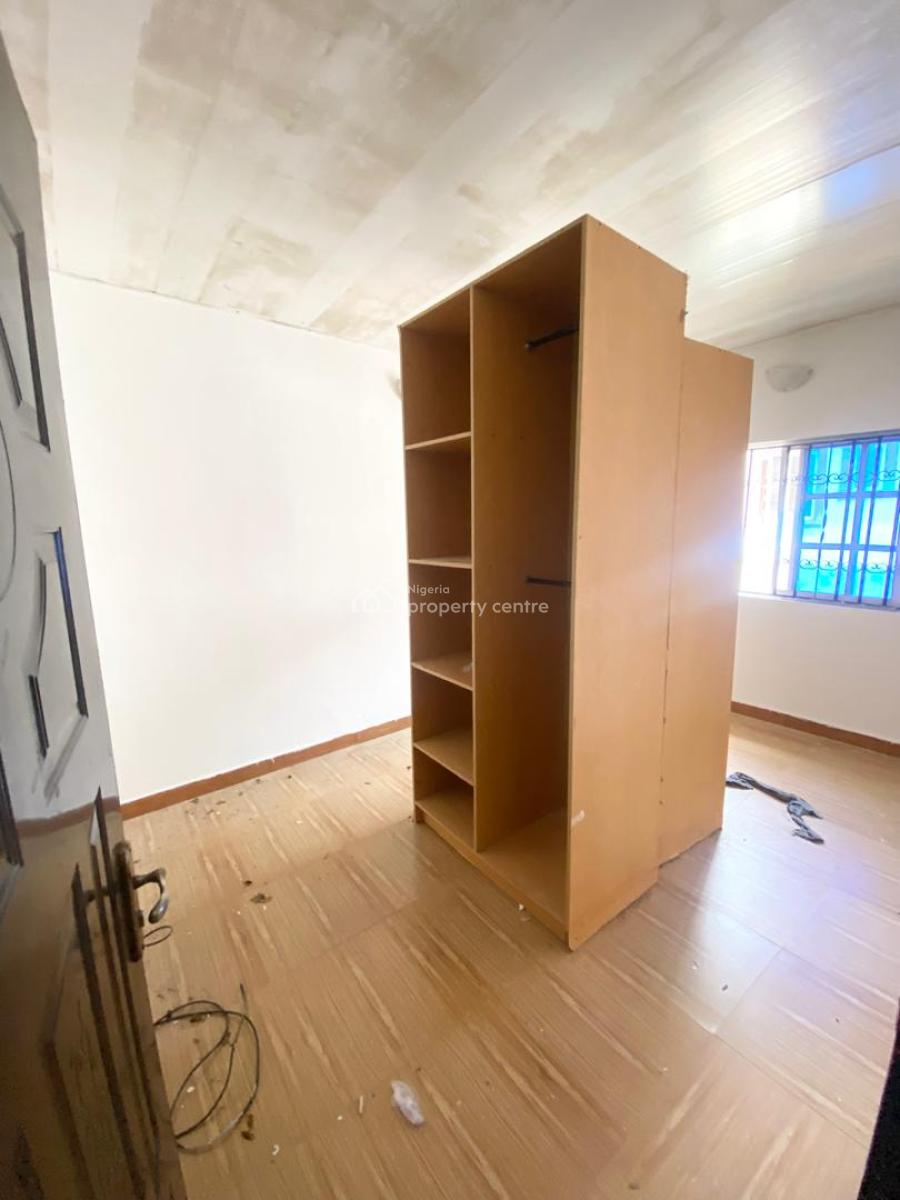 Self Serviced 2 Bedroom Apartment in a Gated Estate, Off Freedom Way, Ikate Elegushi, Lekki, Lagos, Flat / Apartment for Rent