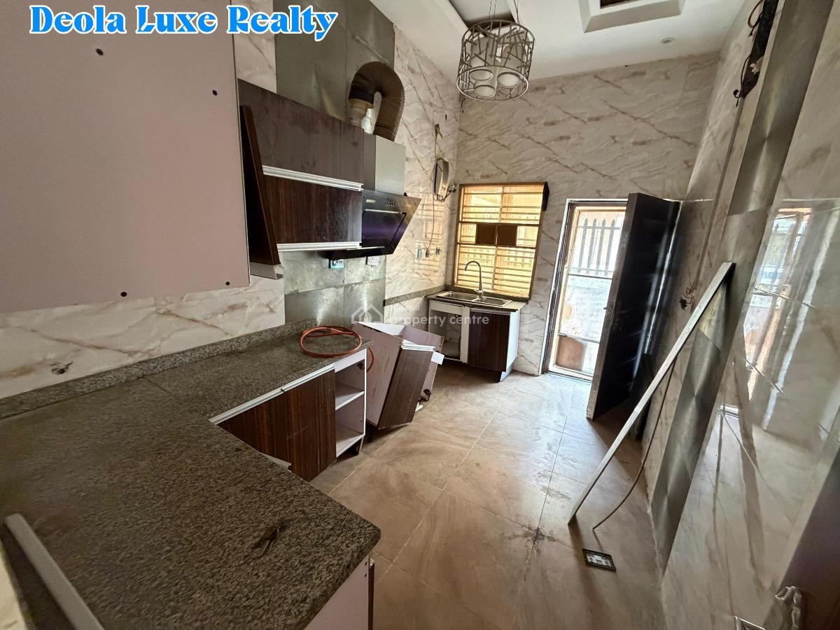 a 4 Bedroom Semi Detached Duplex, Off Spg Road, Ologolo, Lekki, Lagos, Semi-detached Duplex for Rent