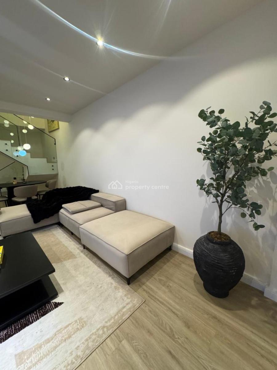 Luxury 2bedroom Maisonette Available, Richmond Pearl Estate, Lekki Phase 1, Lekki, Lagos, Detached Bungalow Short Let