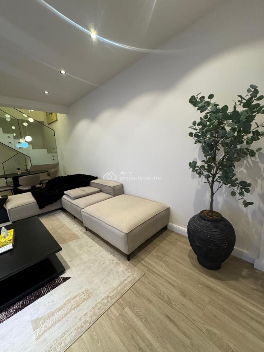 Luxury 2bedroom Maisonette Available, Richmond Pearl Estate, Lekki Phase 1, Lekki, Lagos, Detached Bungalow Short Let