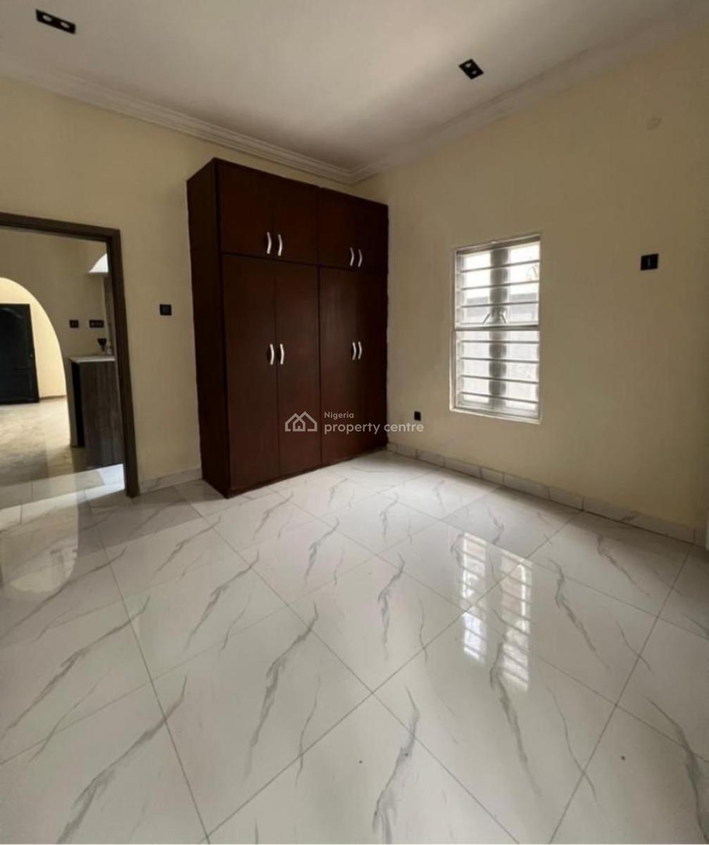 Lovely 3 Bedroom Bungalow, Abraham Adesanya, Ajah, Lagos, Detached Bungalow for Rent