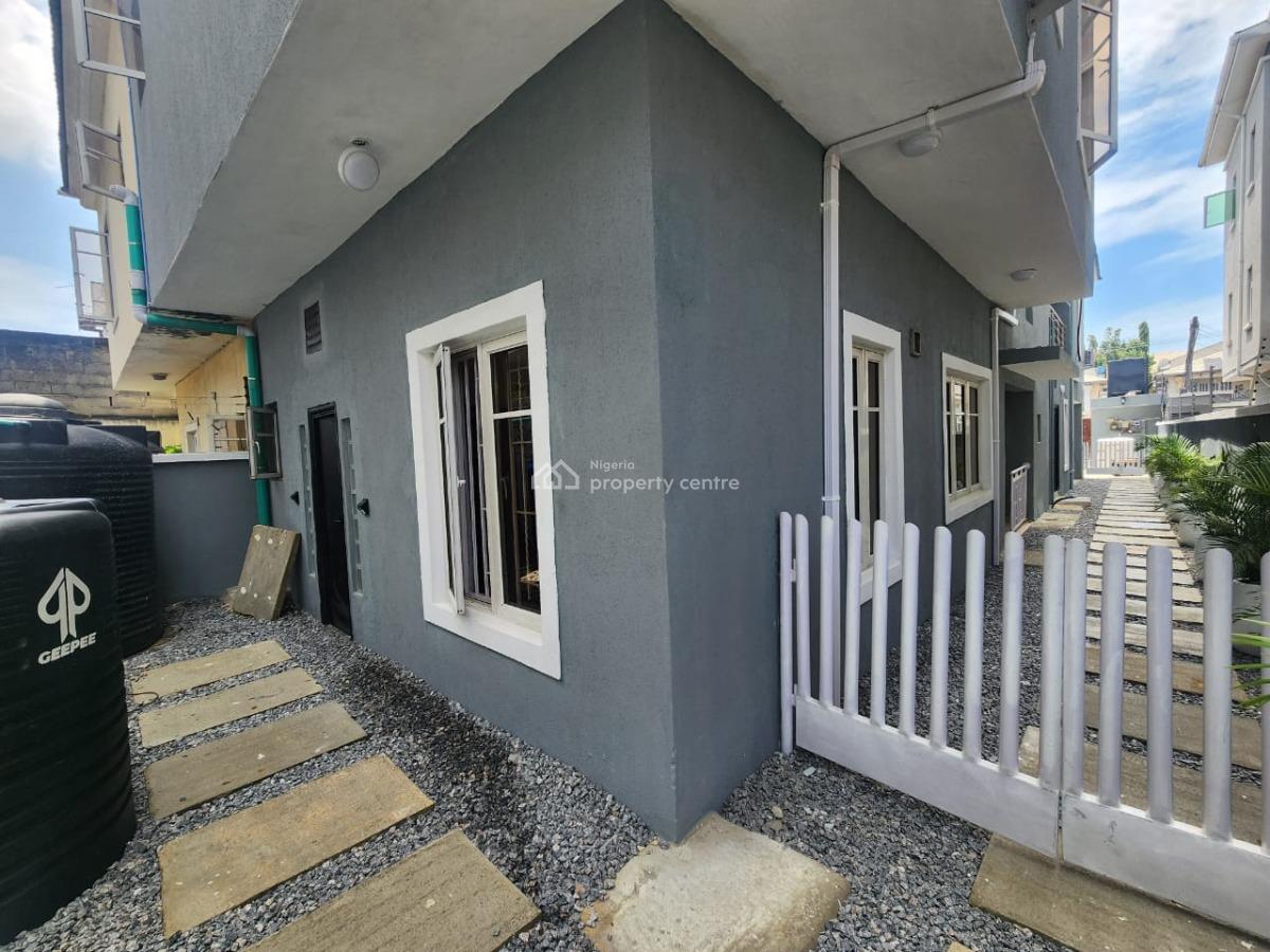 a Room Self Contain, Lekki Phase 1, Lekki, Lagos, Self Contain (single Rooms) for Rent