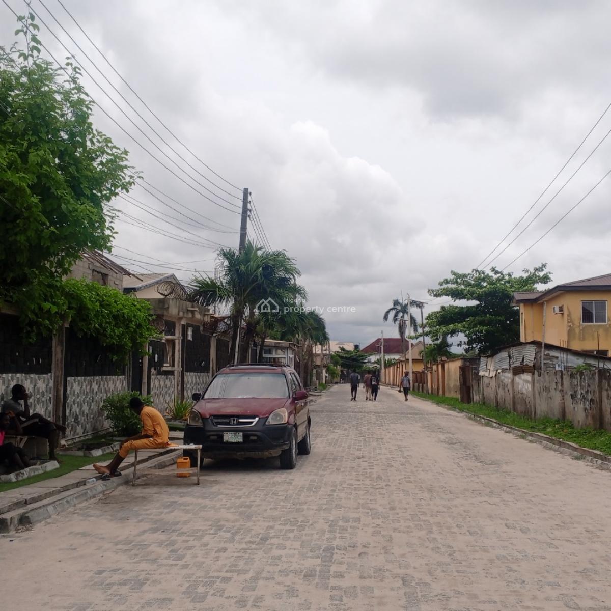 Spacious Mini Flat ( Ensuit), Marshyhill Estate  Along Ado Road, Ajah, Lagos, Mini Flat (room and Parlour) for Rent