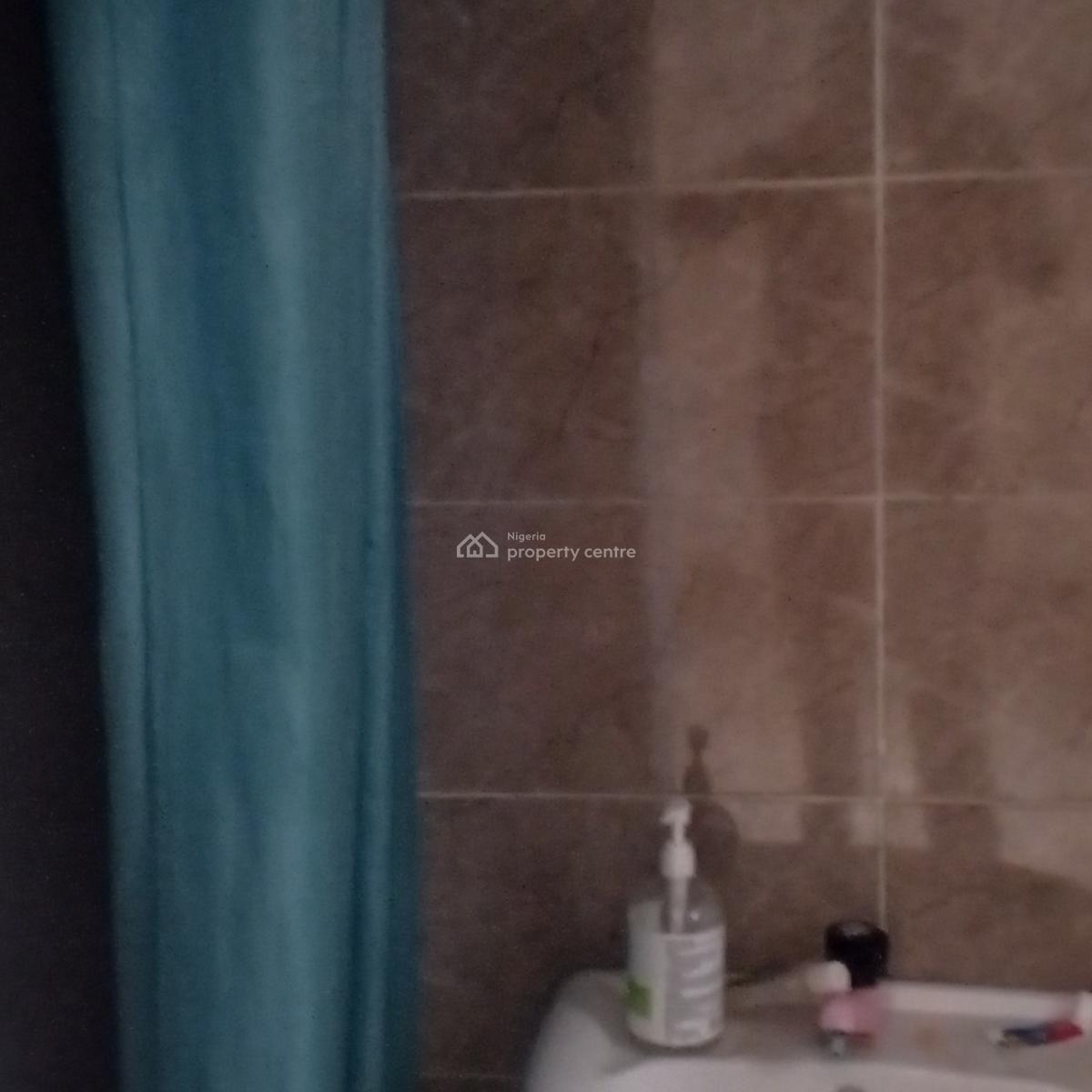 Spacious Mini Flat ( Ensuit), Marshyhill Estate  Along Ado Road, Ajah, Lagos, Mini Flat (room and Parlour) for Rent