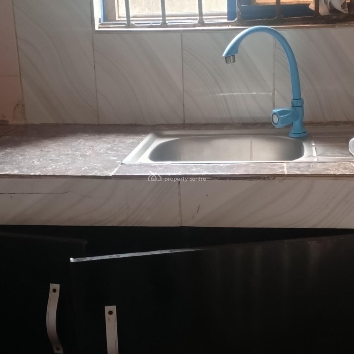 Spacious Mini Flat ( Ensuit), Marshyhill Estate  Along Ado Road, Ajah, Lagos, Mini Flat (room and Parlour) for Rent