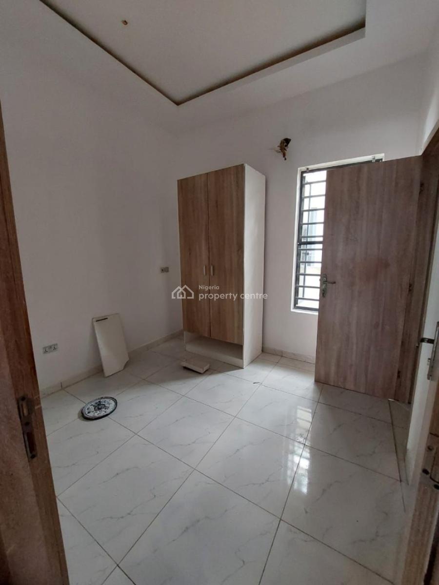 Very Big Miniflat with Very Big Kitchen, Royal Pine Estate Gate 1,orchid Road, Lekki, Lagos, Mini Flat (room and Parlour) for Rent