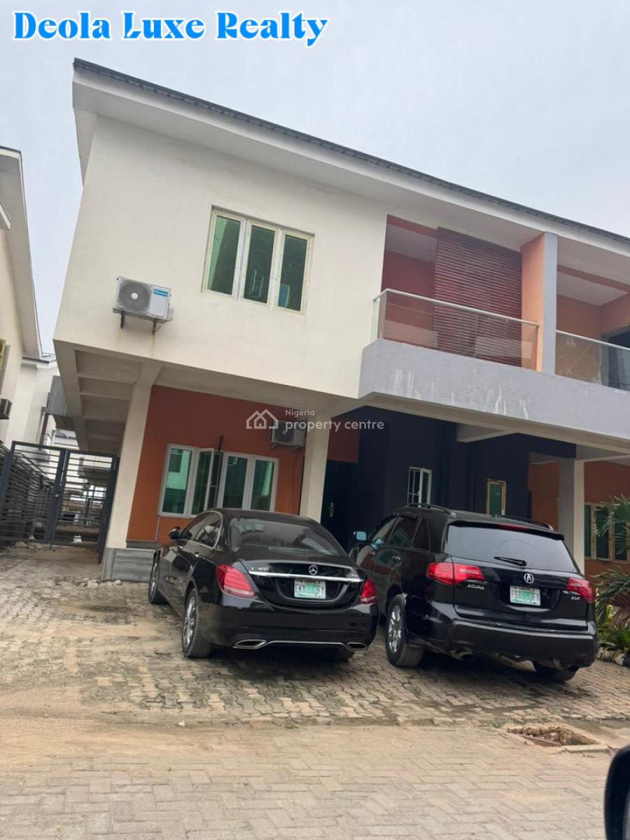 Distress Deal: 4 Bedrooms Terraced Corner Piece + Bq, First Serious Bu, Ikate, Lekki, Lagos, Terraced Duplex for Sale