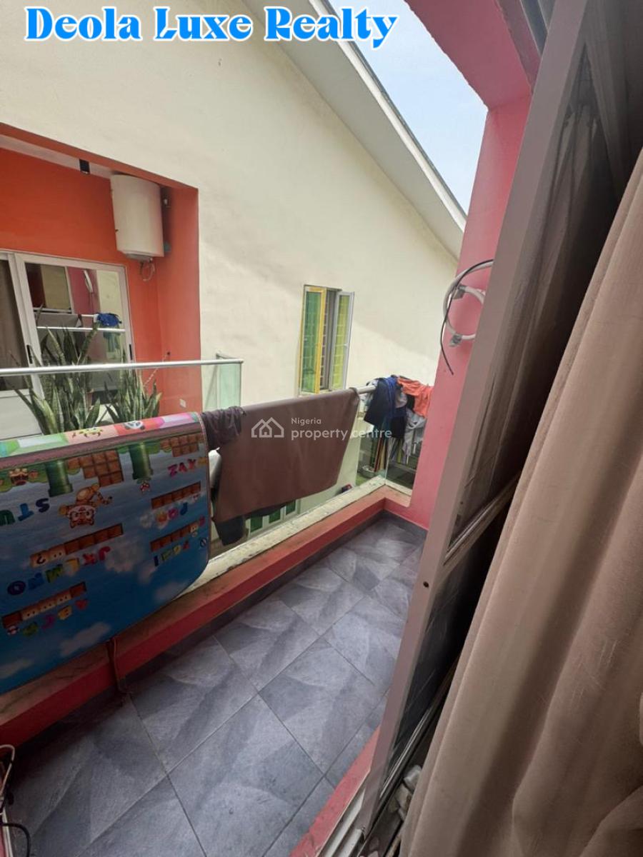 Distress Deal: 4 Bedrooms Terraced Corner Piece + Bq, First Serious Bu, Ikate, Lekki, Lagos, Terraced Duplex for Sale