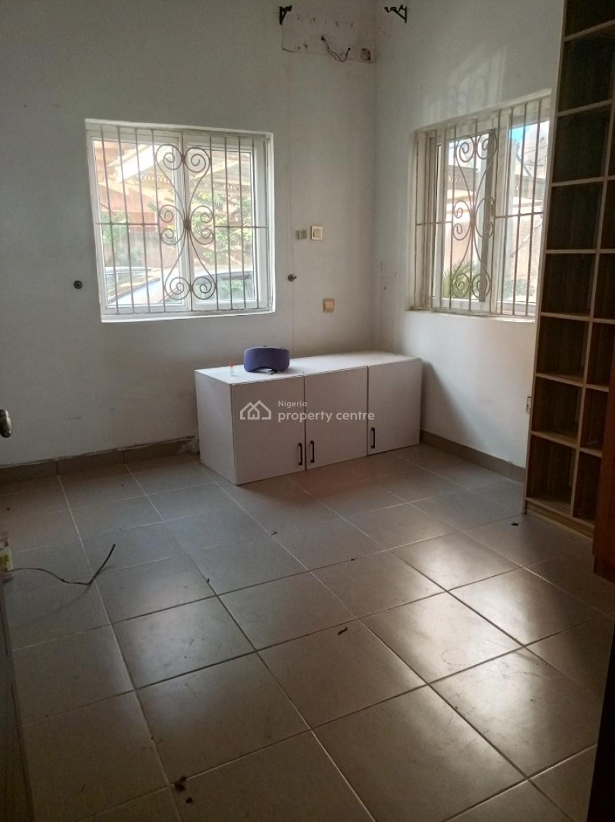 2 Bedroom on Ground Floor Self Service, Ologolo, Lekki, Lagos, Flat / Apartment for Rent