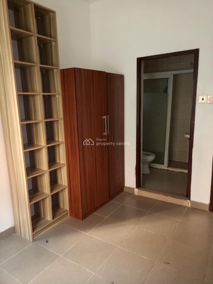 2 Bedroom on Ground Floor Self Service, Ologolo, Lekki, Lagos, Flat / Apartment for Rent