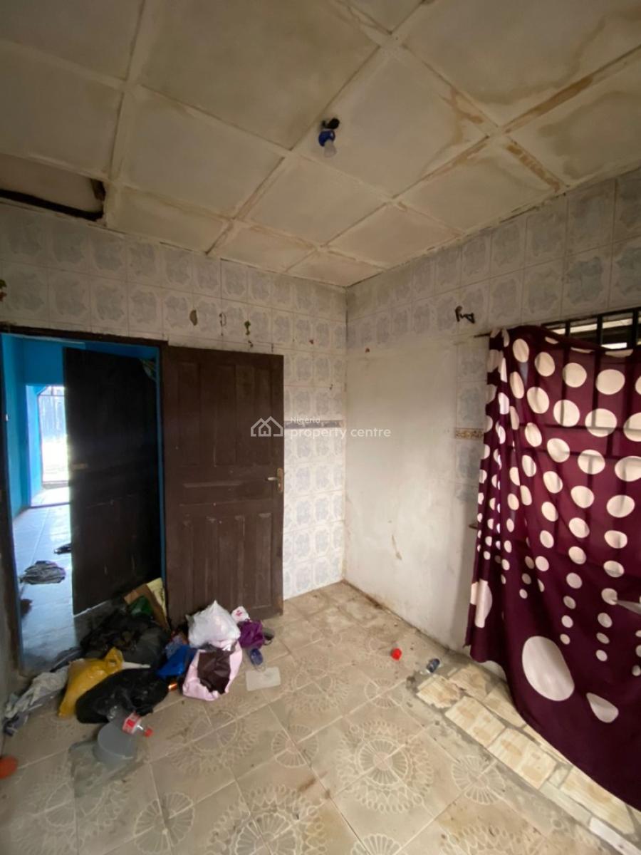 1 Bedroom Apartment, Golden Estate Oke-ira Kekere Ado Road, Ajah, Lagos, Mini Flat (room and Parlour) for Rent