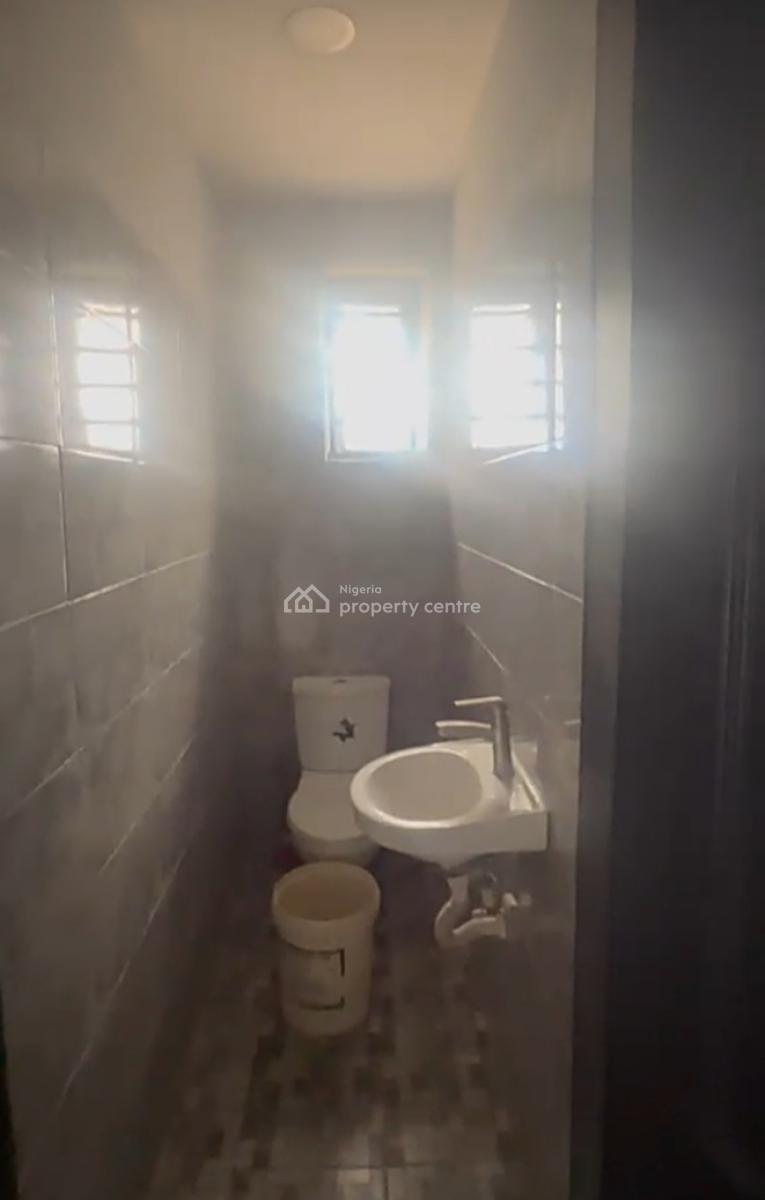 Modern Upstairs Mini Flat at Ologufe{ Video}, Ologufe, Awoyaya, Ibeju Lekki, Lagos, Mini Flat (room and Parlour) for Rent