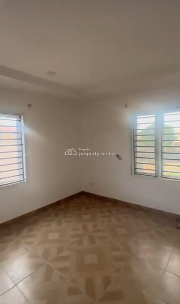 Modern Upstairs Mini Flat at Ologufe{ Video}, Ologufe, Awoyaya, Ibeju Lekki, Lagos, Mini Flat (room and Parlour) for Rent