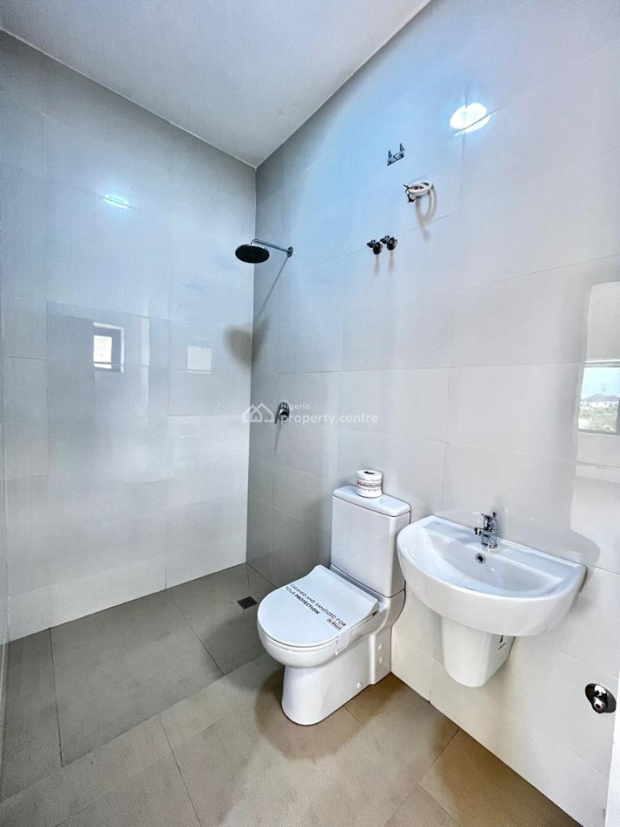 Brand New and Massive 2 Bedroom Apartment, Beechwood Estate Malete Ibeju Lekki Lagos, Bogije, Ibeju Lekki, Lagos, Flat / Apartment for Sale