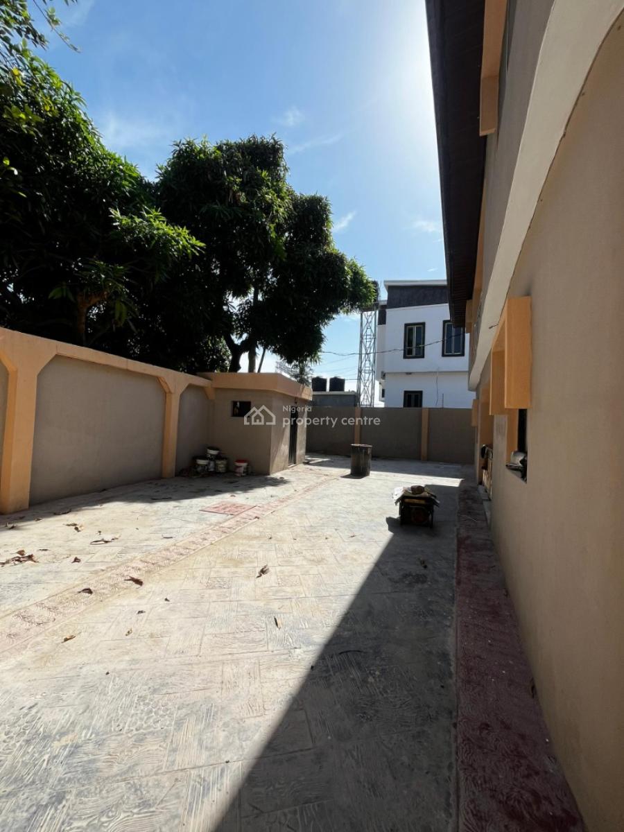 Exquisitely Finished 3 Bedroom Apartment, Thomas Estate, Ajiwe, Ajah, Lagos, Flat / Apartment for Rent