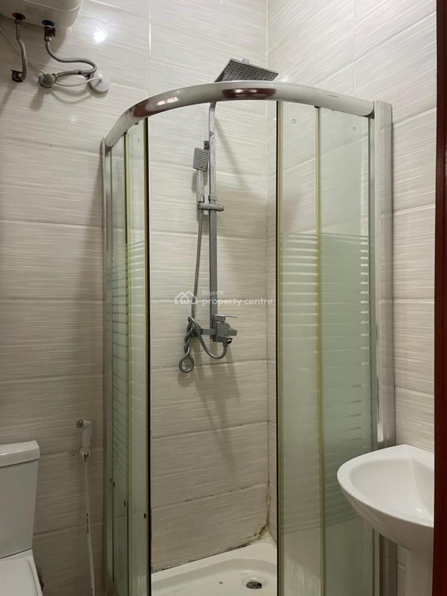 4 Bedrooms Semi Detached Plus Bq, Off Osapa After Pinnock Beach Estate, Lekki, Lagos, Semi-detached Duplex for Rent