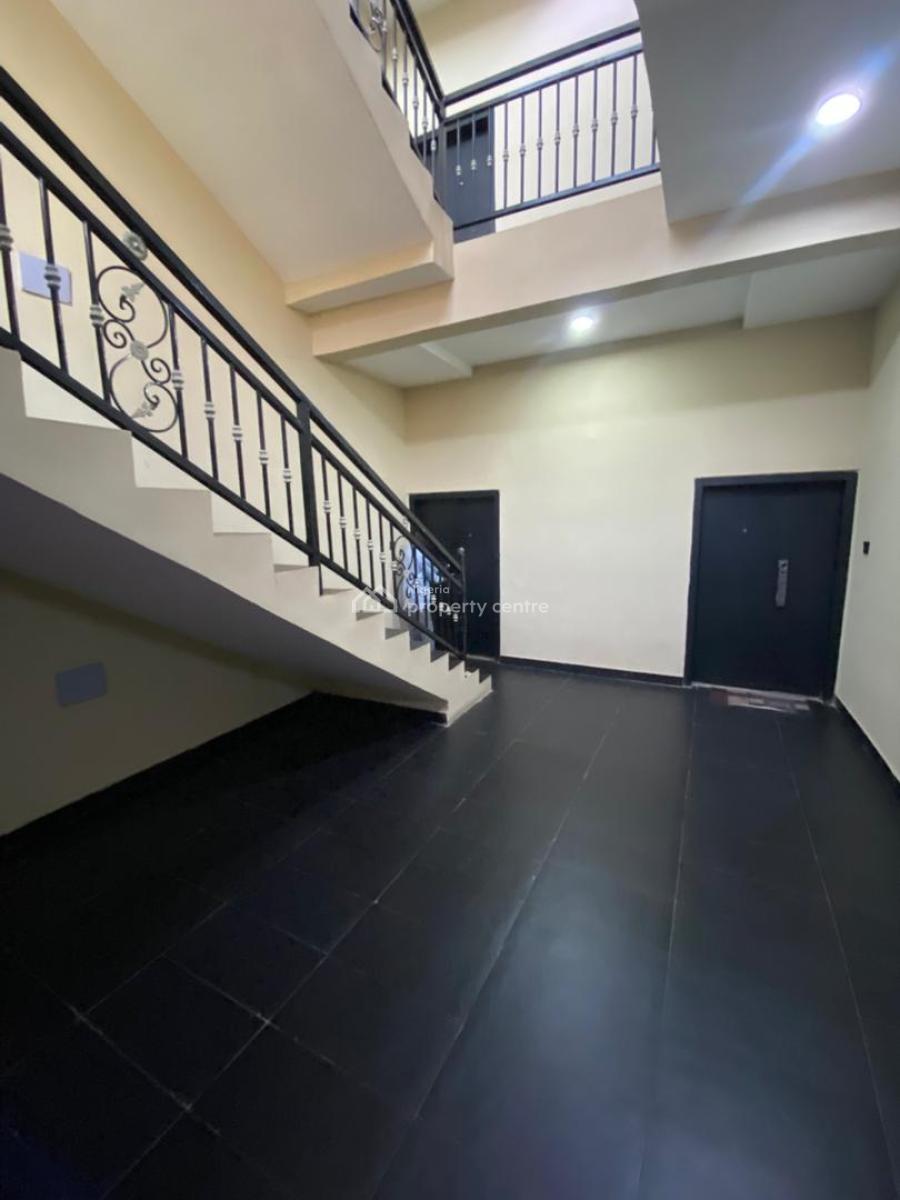 3 Bedroom Apartment, Lekki Phase 1, Lekki, Lagos, Flat / Apartment for Rent