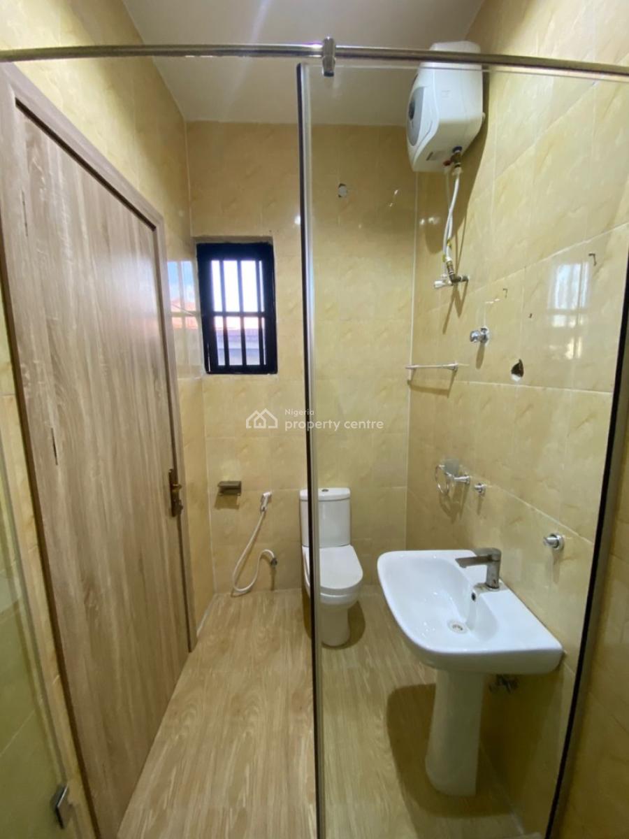 3 Bedroom Apartment, Lekki Phase 1, Lekki, Lagos, Flat / Apartment for Rent