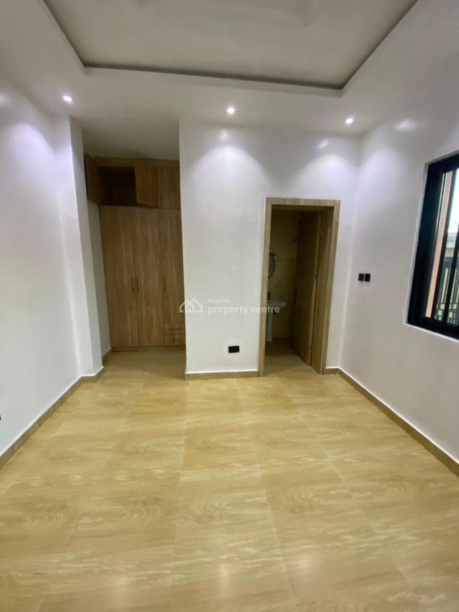 3 Bedroom Apartment, Lekki Phase 1, Lekki, Lagos, Flat / Apartment for Rent