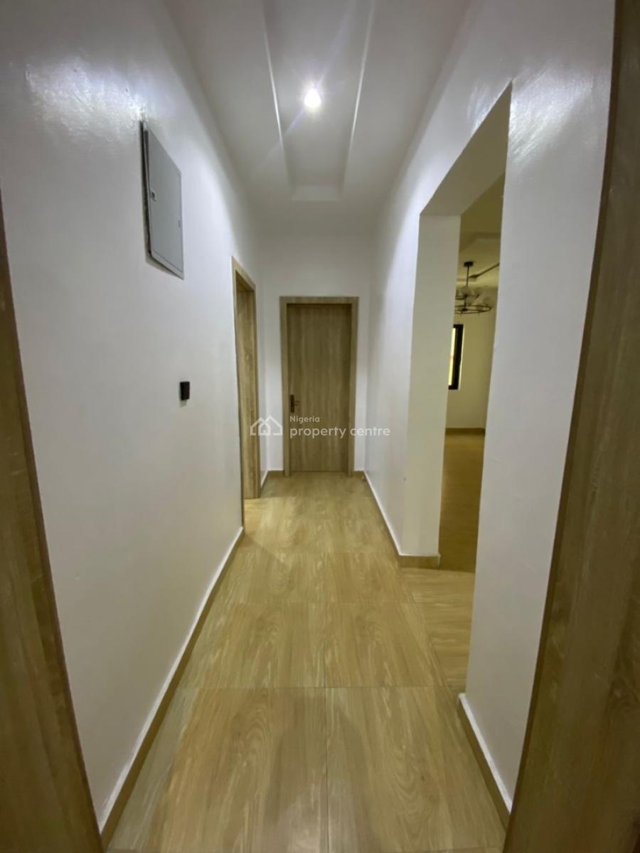 3 Bedroom Apartment, Lekki Phase 1, Lekki, Lagos, Flat / Apartment for Rent