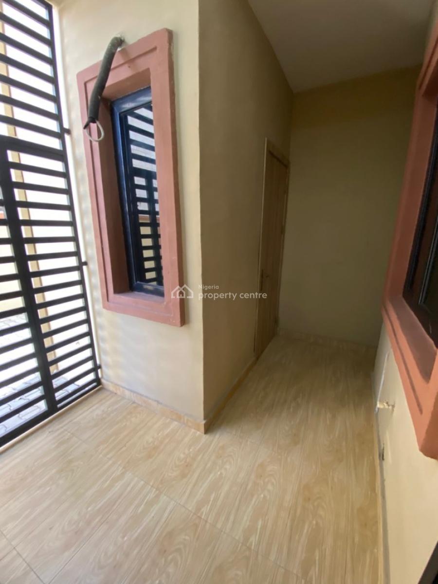 3 Bedroom Apartment, Lekki Phase 1, Lekki, Lagos, Flat / Apartment for Rent