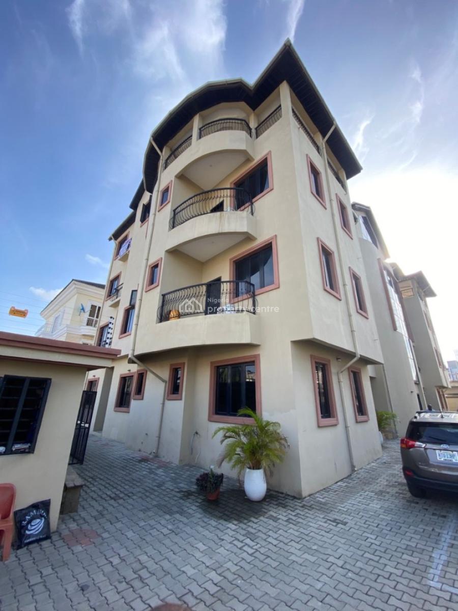 3 Bedroom Apartment, Lekki Phase 1, Lekki, Lagos, Flat / Apartment for Rent
