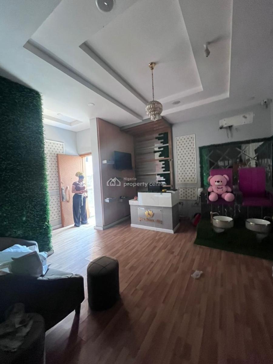 4 Bedroom Duplex with Bq in a Secured Estate, Secured Estate, Osapa, Lekki, Lagos, Flat / Apartment for Rent