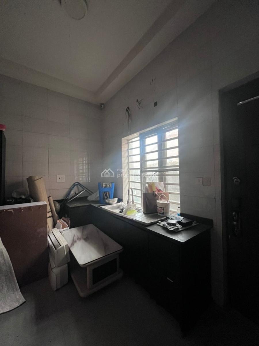 4 Bedroom Duplex with Bq in a Secured Estate, Secured Estate, Osapa, Lekki, Lagos, Flat / Apartment for Rent