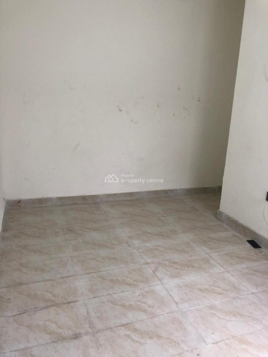 Standard and Spacious Room Bq with Excellent Facilities, Abraham Adesanya Road, Ajah, Lagos, Self Contain (single Rooms) for Rent