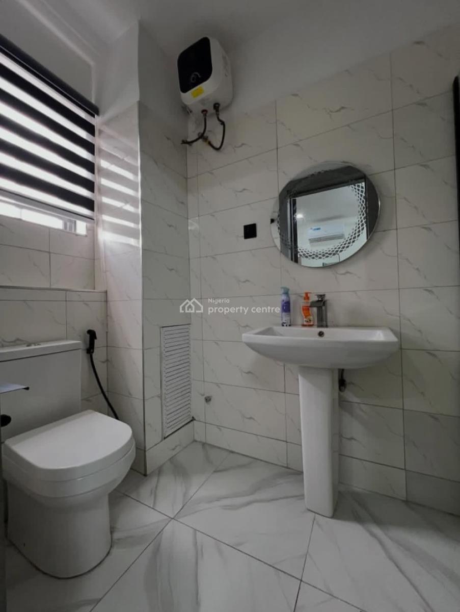 Tastefully Furnished and Serviced with 24/7 Power Supply 2 Bedroom En-, Lekki Phase 1, Lekki, Lagos, Flat / Apartment for Rent