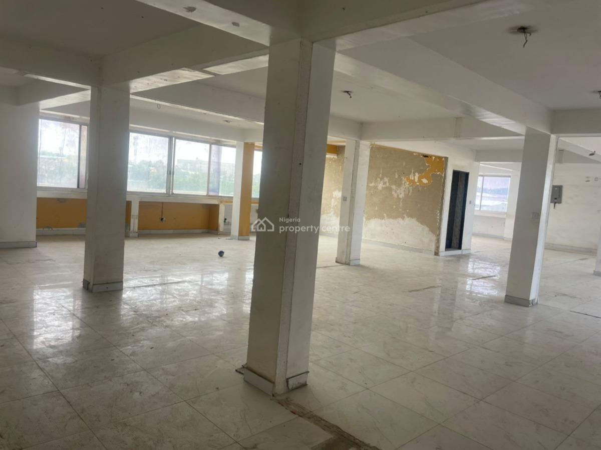 250sqmt Open Plan Space (3rd Floor), Oregun, Ikeja, Lagos, Office Space for Rent